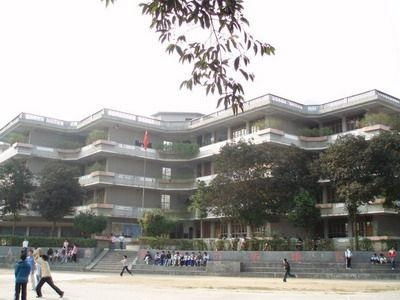 连南瑶族自治县三江镇淳溪中学