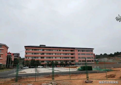 乡村教育新篇章 祁阳七里桥中学与彩塘中学的蜕变与挑战
